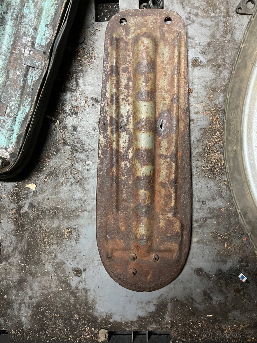 Plechy Jawa pionýr - 17