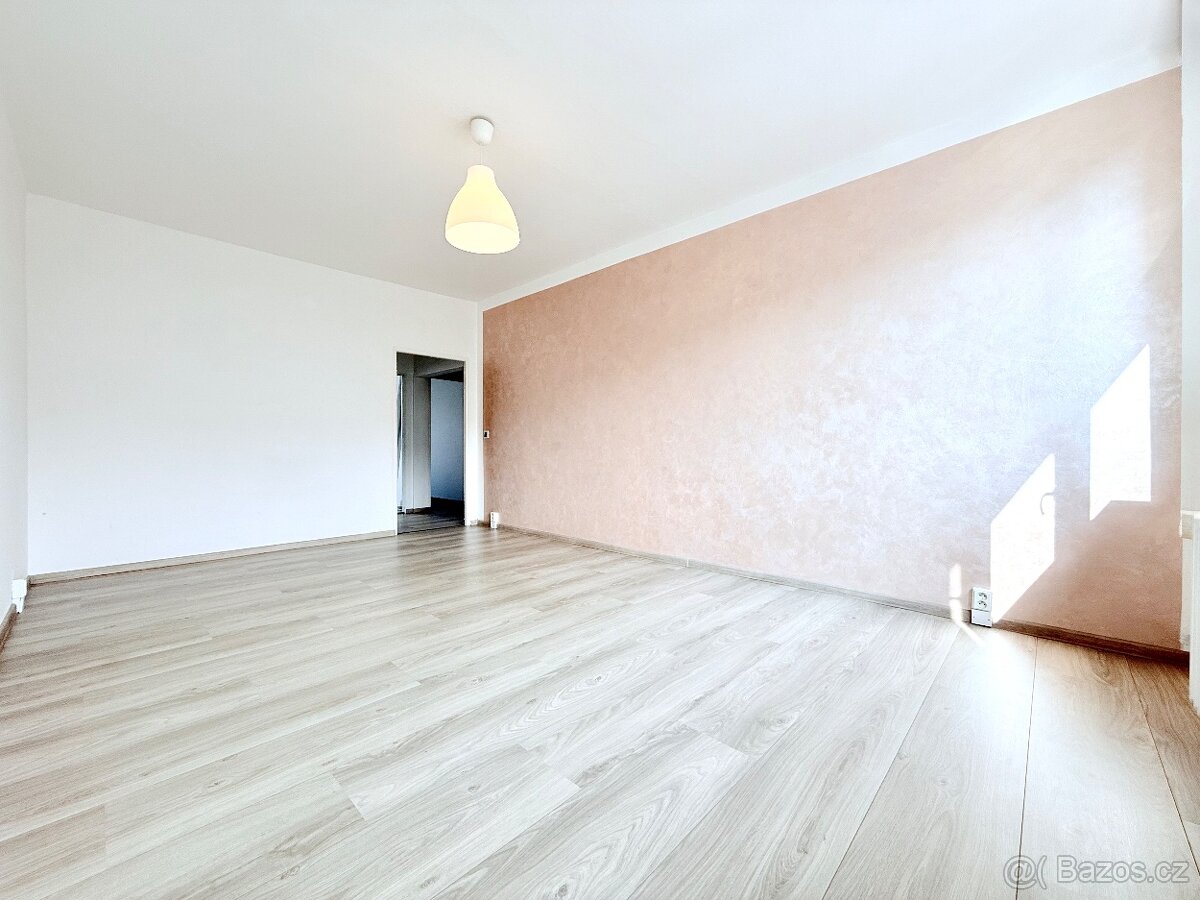 Prodej bytu 2+1 na ul. Mánesova, Ostrava - 17