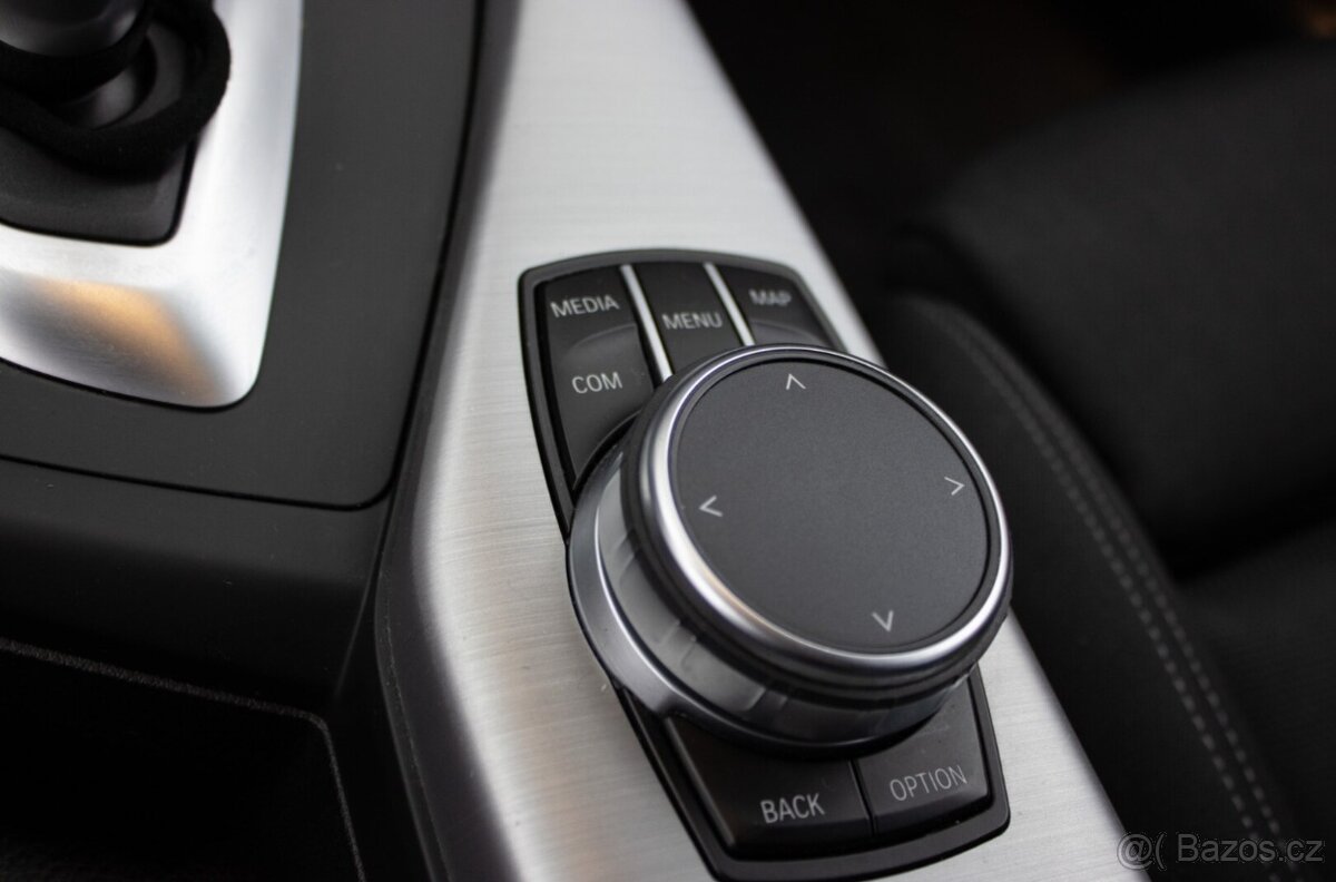 BMW Rad 1 118d A/T, 110kW, A8 - 17