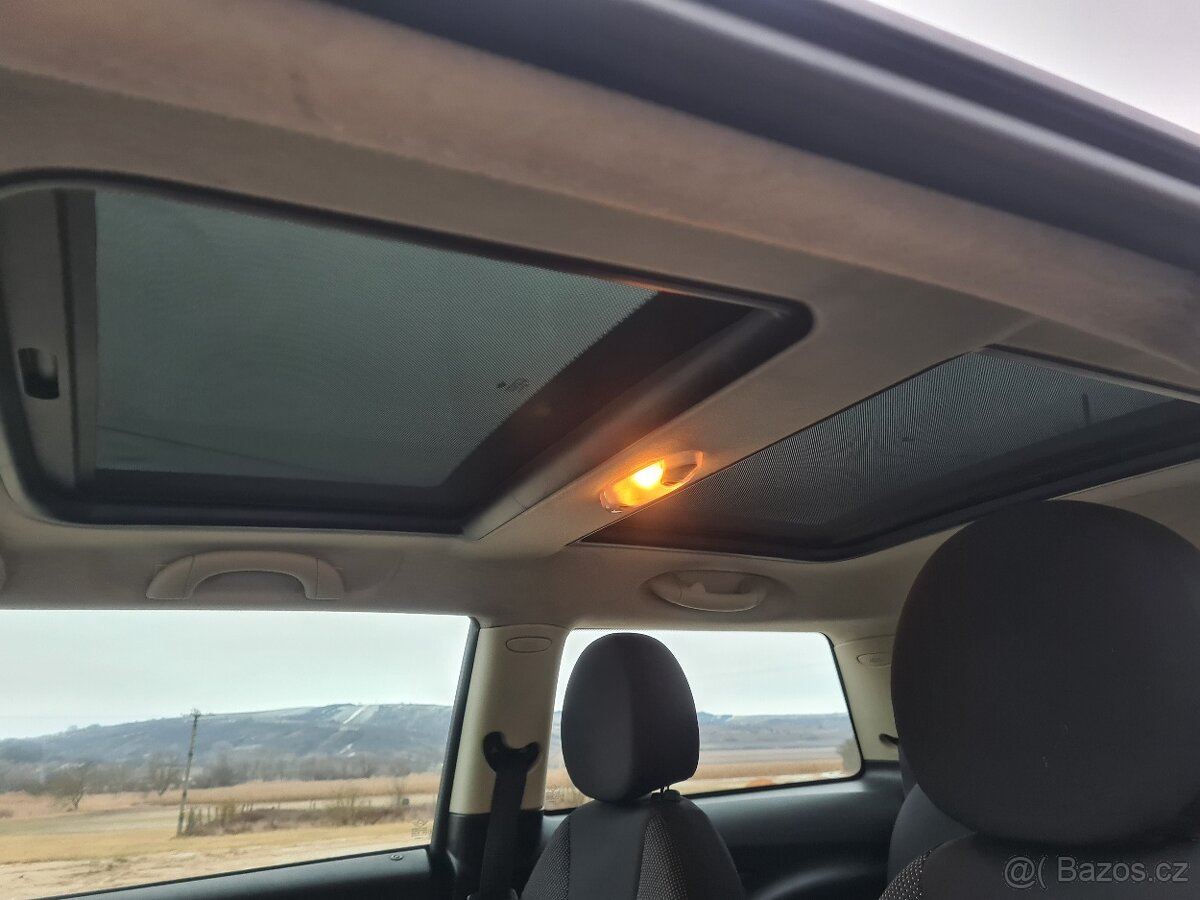 MINI ONE 1,6i 72 kW AUTOMAT PANORAMA - 17