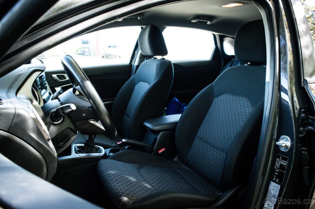 Kia Ceed 1.0 T-GDi 2022 - 17