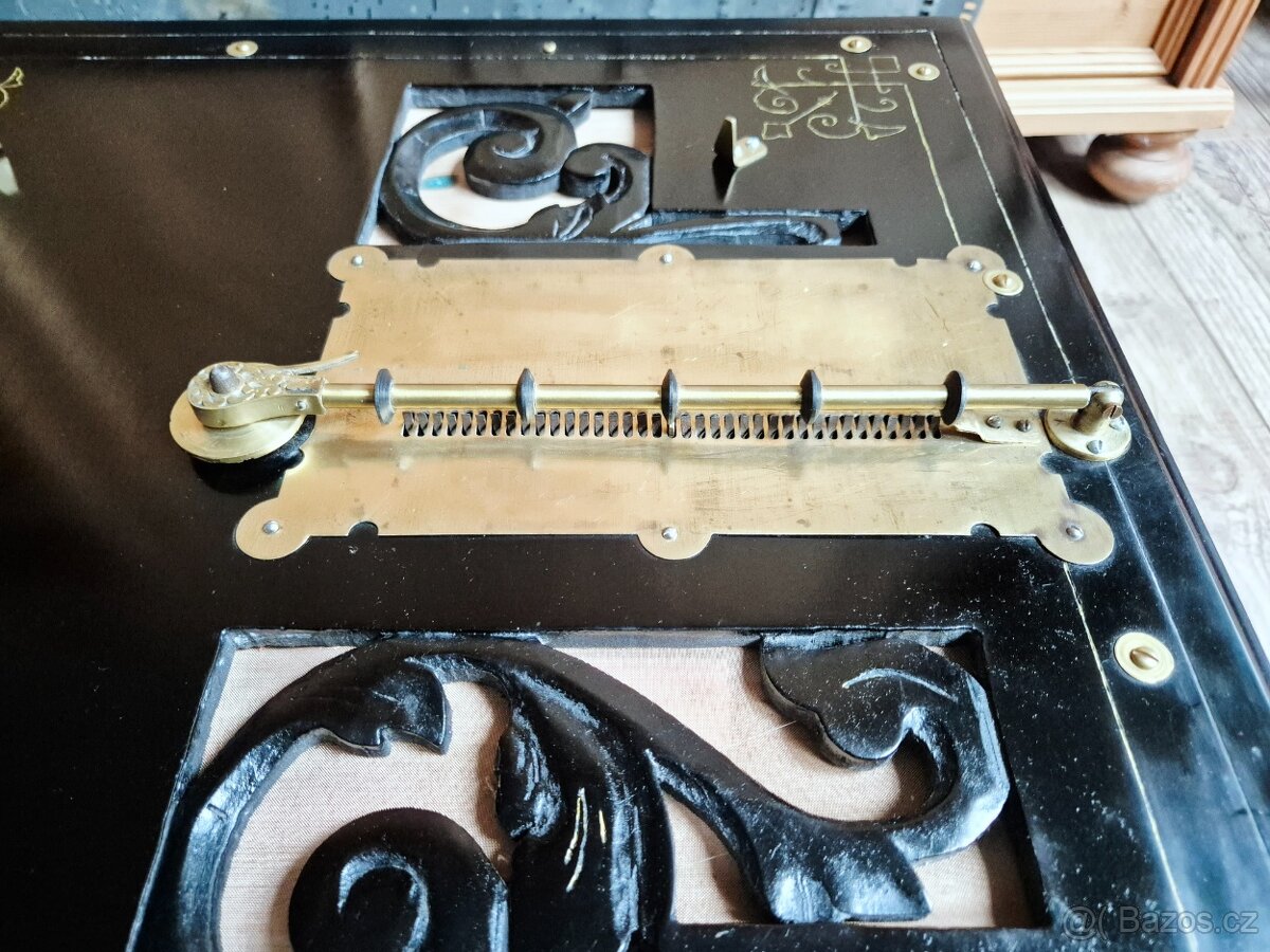 Velký starožitný hrací stroj, flašinet na kliku Amorette - 17