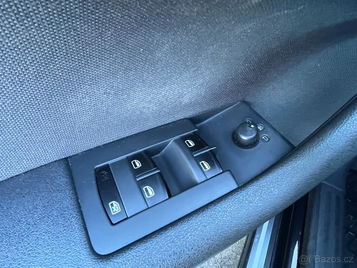 Audi A3 2.0 TDI kombi”, “nafta”, “Bi-Xenon”, “nová STK - 17