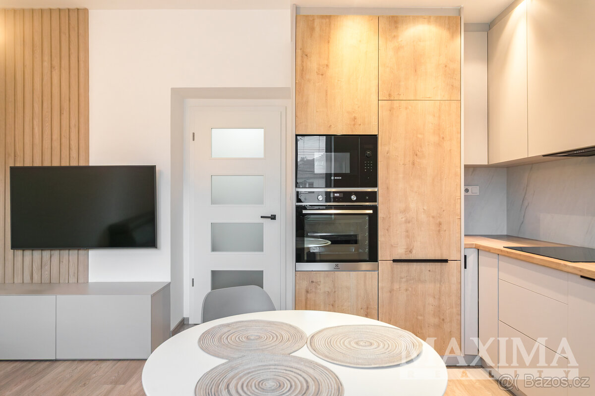 Byt 1+1 o ploše 48 m2 - Praha, Dejvice - 17