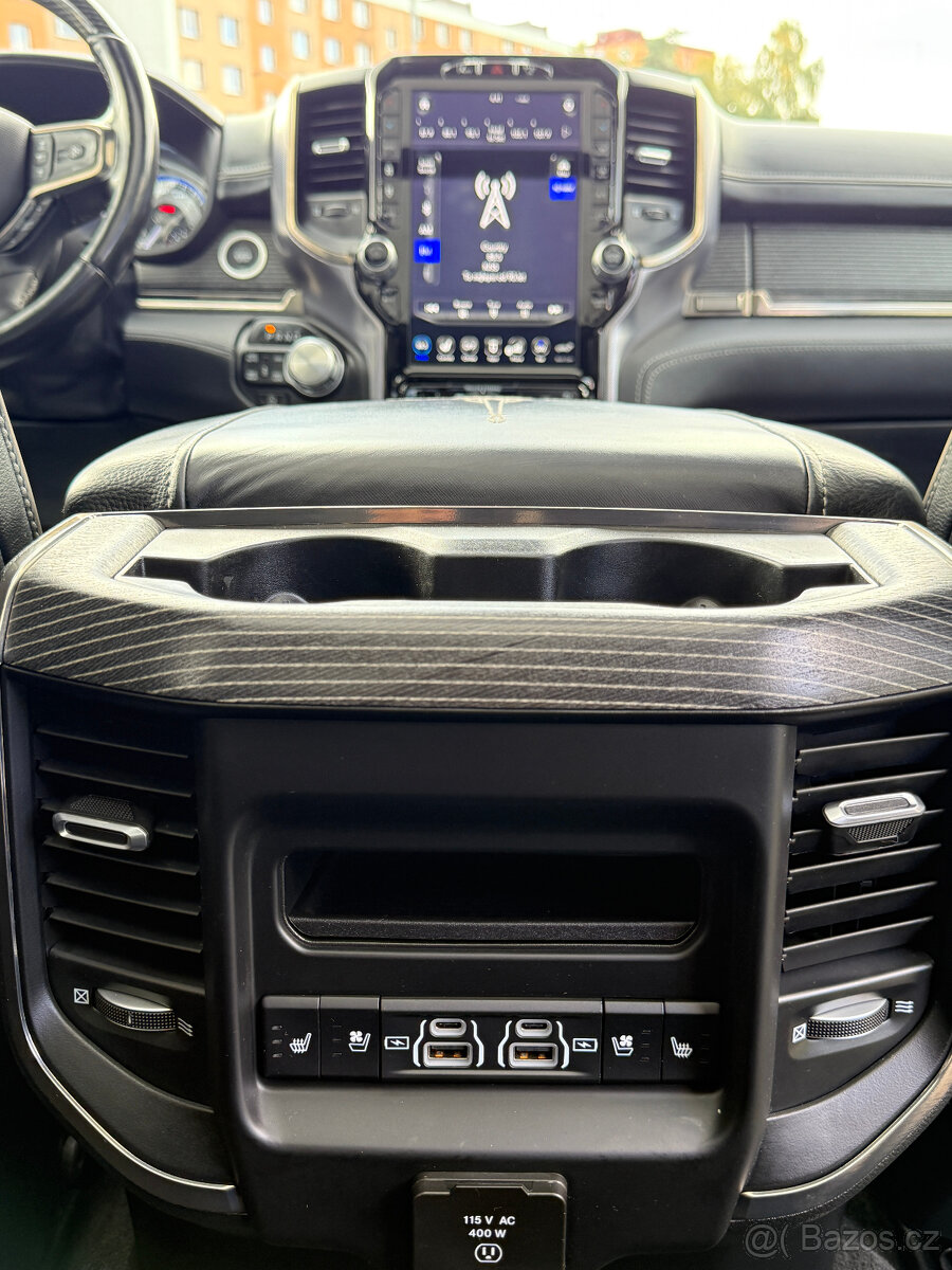 Dodge RAM 1500 LIMITED 5.7 V8 HEMI eTorque--2021--VZDUCH-- - 17