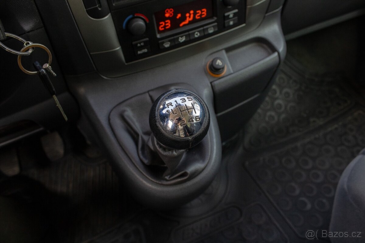 Peugeot Expert Teepee - 17