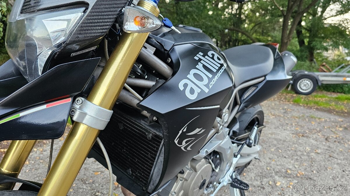 Aprilia Dorsoduro 750 r.v. 2010 - 17