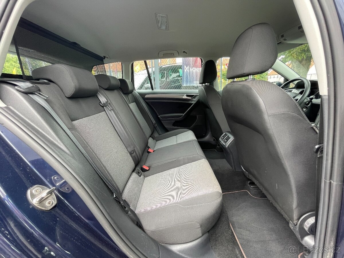 VW Golf 1.6 TDi Serviska, Tempomat - 17