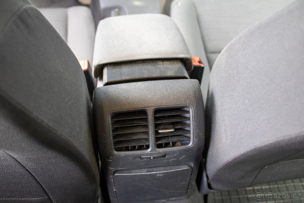 Volkswagen GOLF 1,9 TDI Trendline /AJ NA SPLÁTKY/ - 17