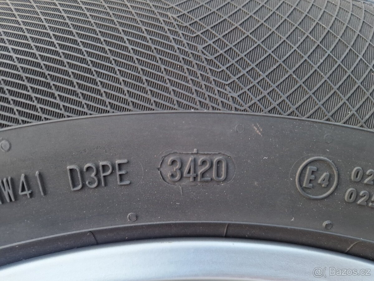 AUDI - ORIGINÁL AL.KOLA+4xZIMNÍ PNEU CONTINENTAL 235/65R17 - 17