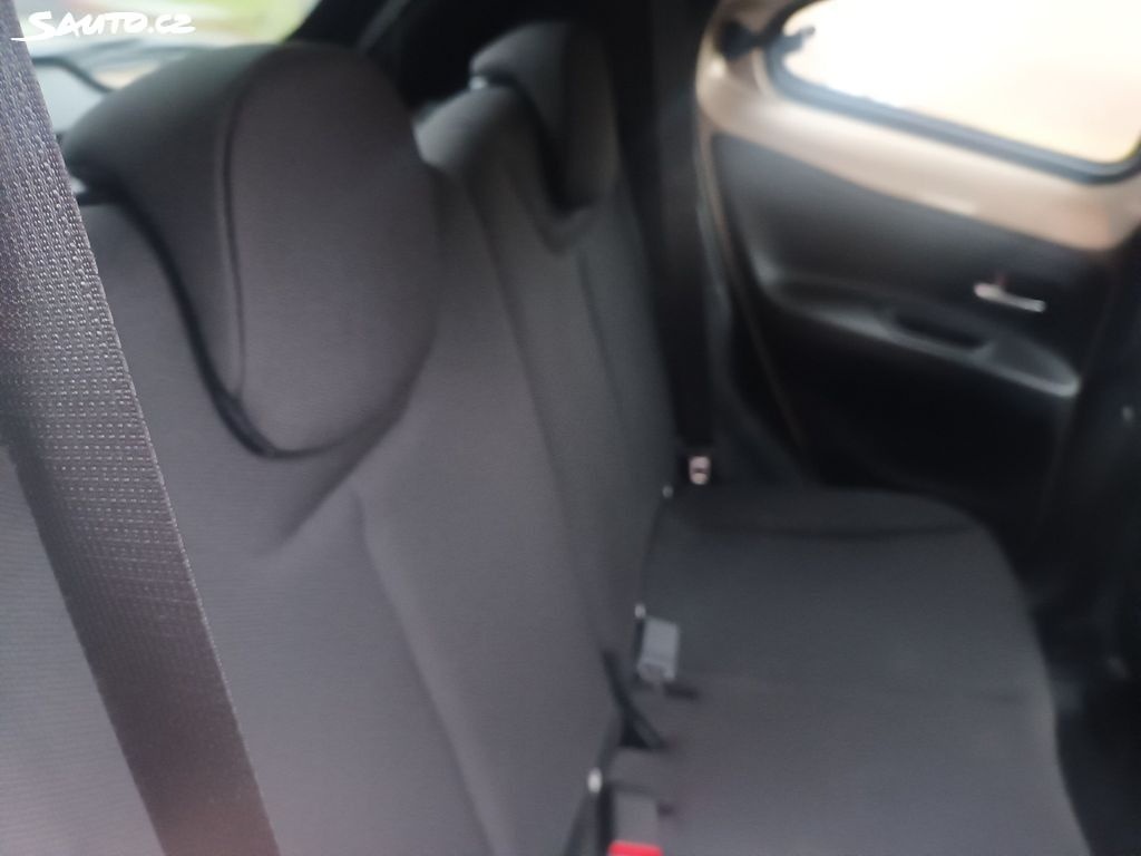 Toyota Aygo, 1.0i 53kw 22tkm Style - 17