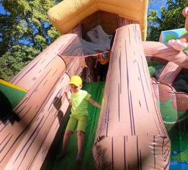 Nafukovací atrakce Opičí dráha - 17