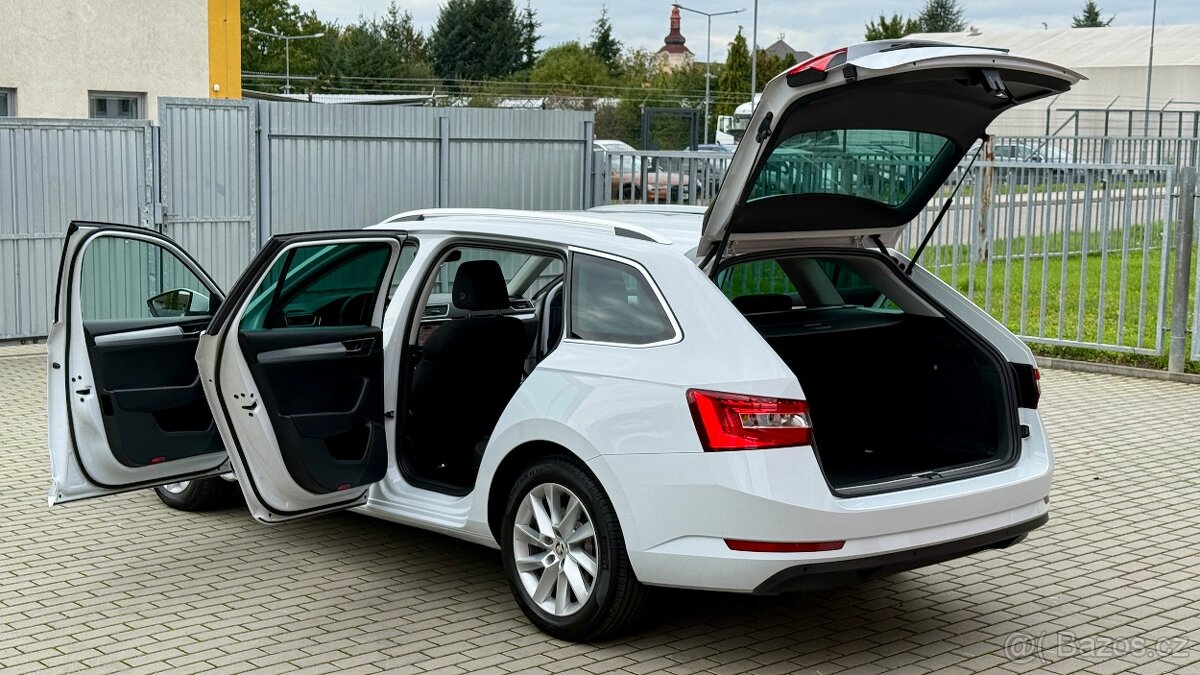 Škoda Superb 3 //2.0TDi//110kW//DSG//LED SVĚTLA//EXECUTIVE// - 17