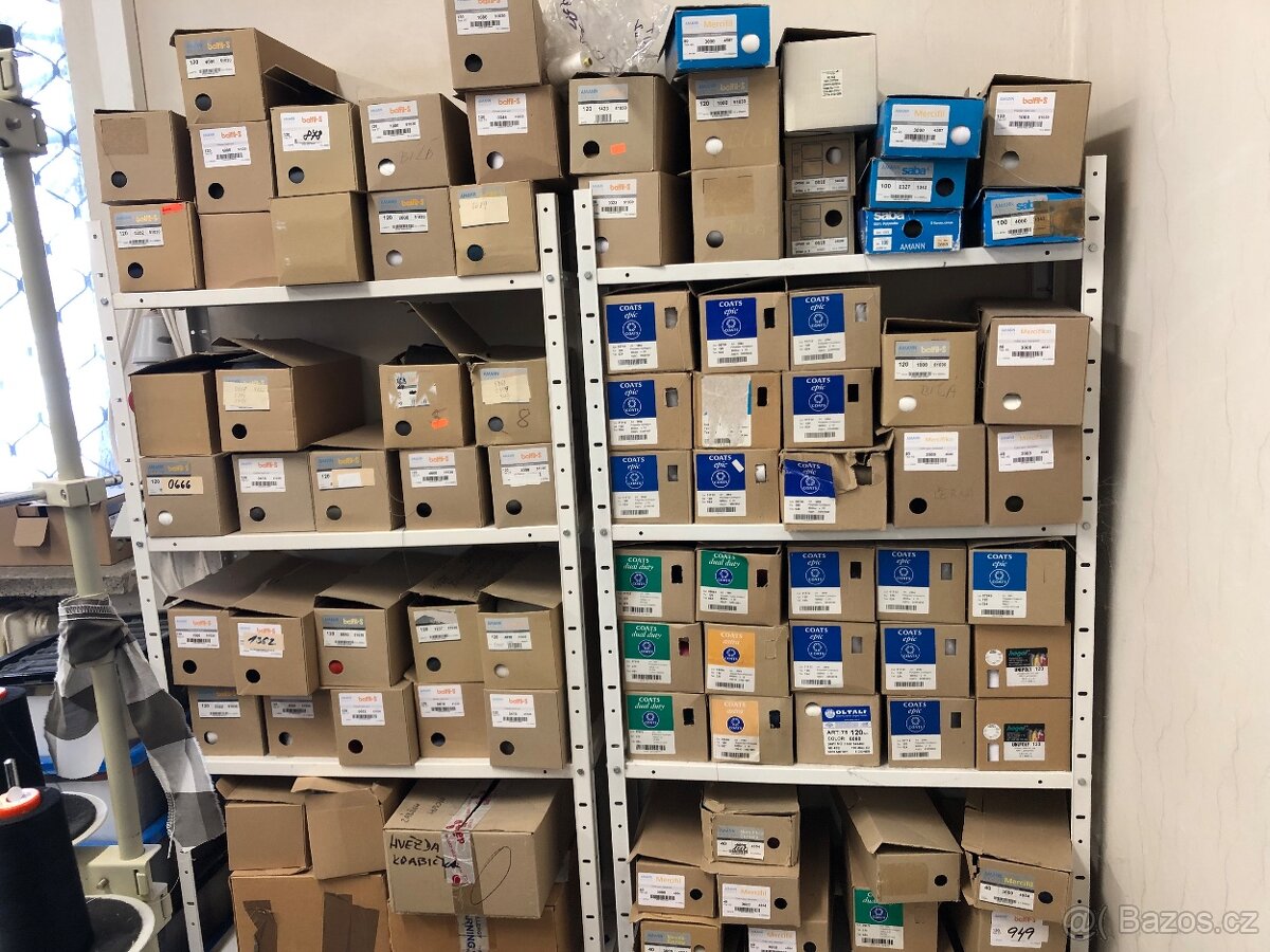 Prodám různé šicí stroje šicí dílnu - 17