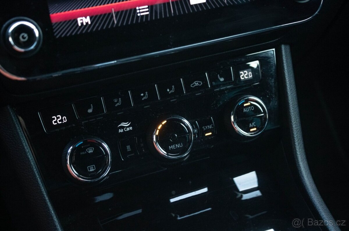 Škoda Superb Combi 2.0 TDI Sportline DSG - 17