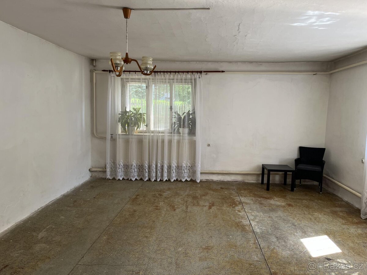 Prodej RD se zahradou 1628 m2 ve Stráži pod Ralskem - 17