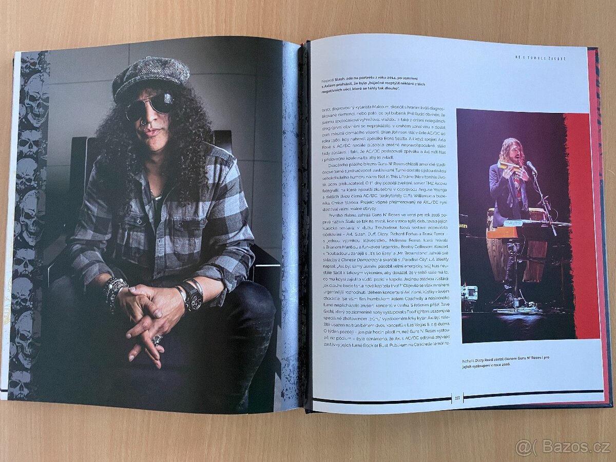 Kniha Guns N' Roses - 17