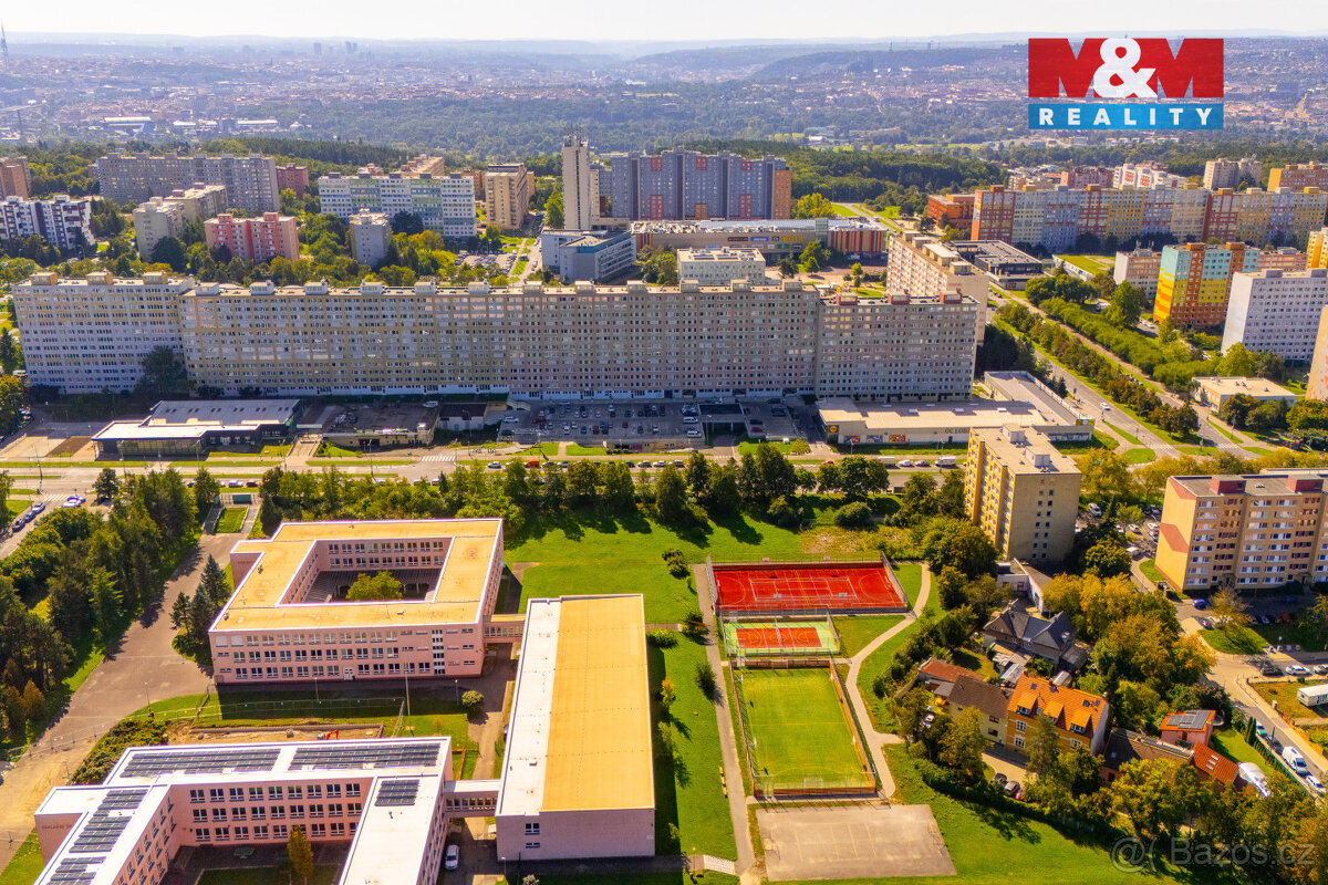 Prodej bytu 3+1, 74 m², Praha, ul. Poznaňská - 17