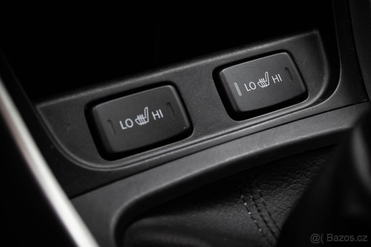 Suzuki SX4 S-Cross benzín - 1.M - 17