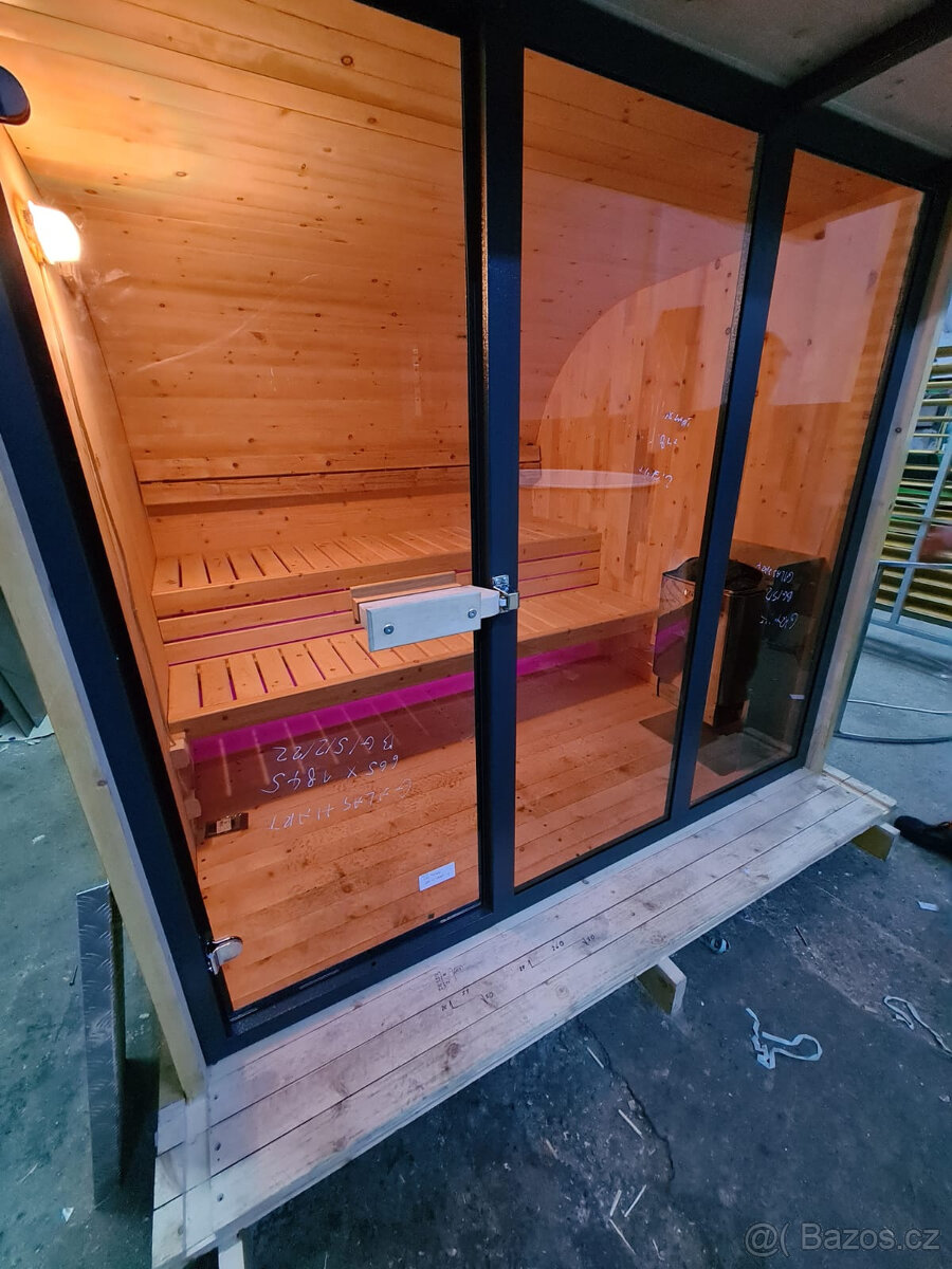 Venkovní panoramatická sauna Horizont M3 - 17