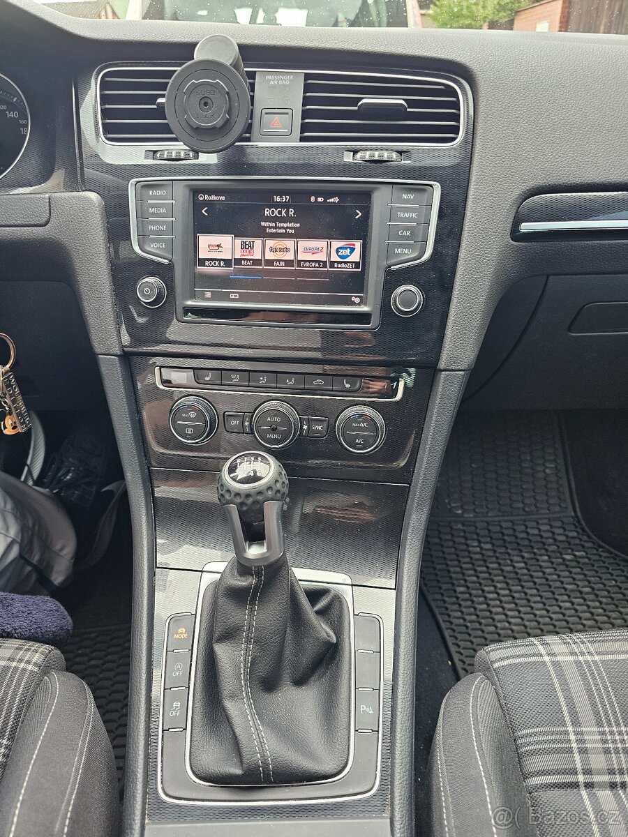 Prodám Volkswagen Golf GTD 2.0 TDI 135 kW, manuál 2016 - 17
