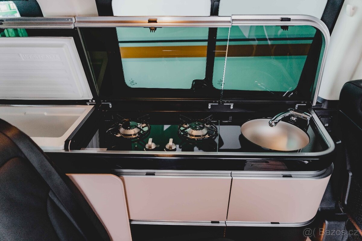 Mercedes-Benz V300d-AMG-Marco Polo-4Matic-R19 - 17