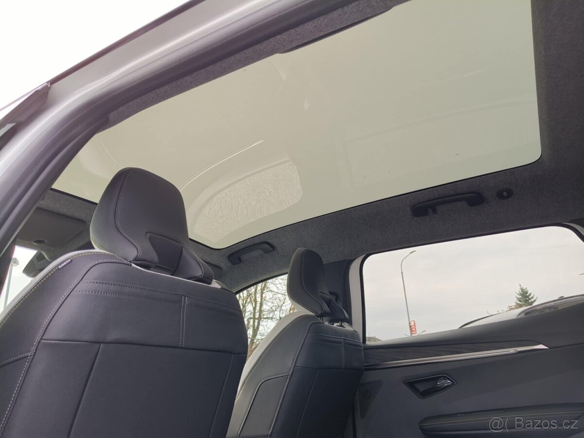 RENAULT Nový Scénic iconic 220 k long range 2025 - 17