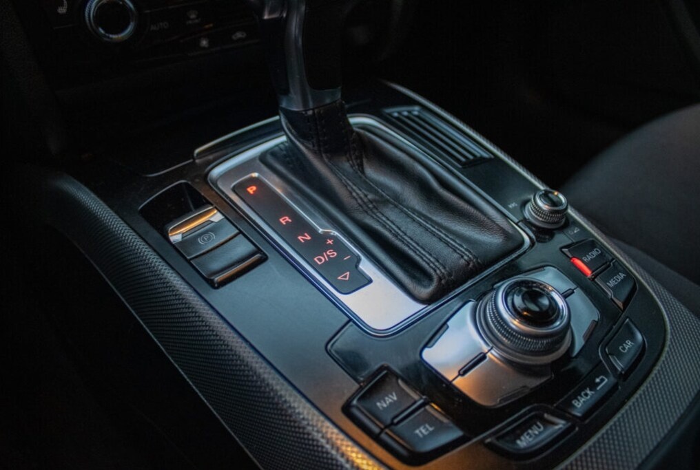 Audi A4 Avant 2,0 TDI 130 KW Multitronic AT8 - 17