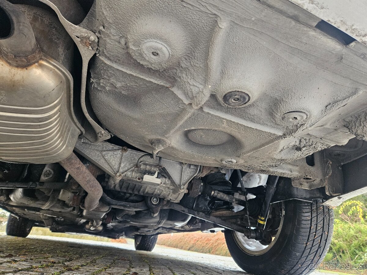 Škoda Octavia 1.9 TDI 74 kW 4x4, m.2004 BEZ KOROZE Top stav - 17