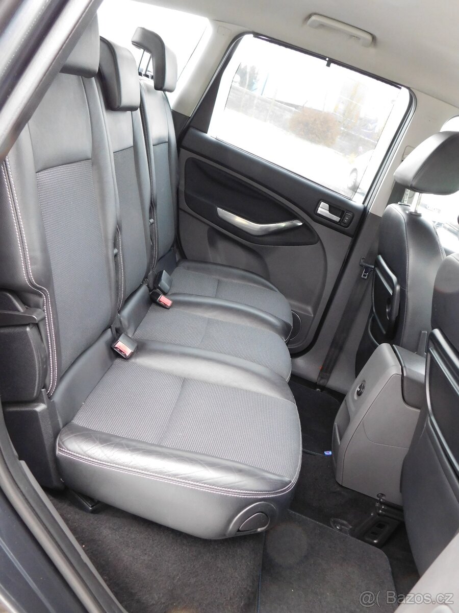 Ford C-max 2.0 TDCi,,TITANIUM,pěkný,BEZ KOROZE,tažný - 17