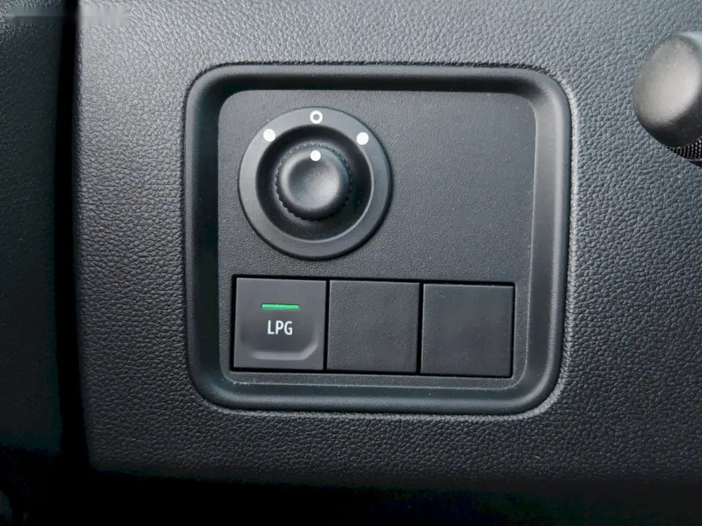 Dacia Duster, 1.0 67kW LPG ČR1 ZÁRUKA - 17