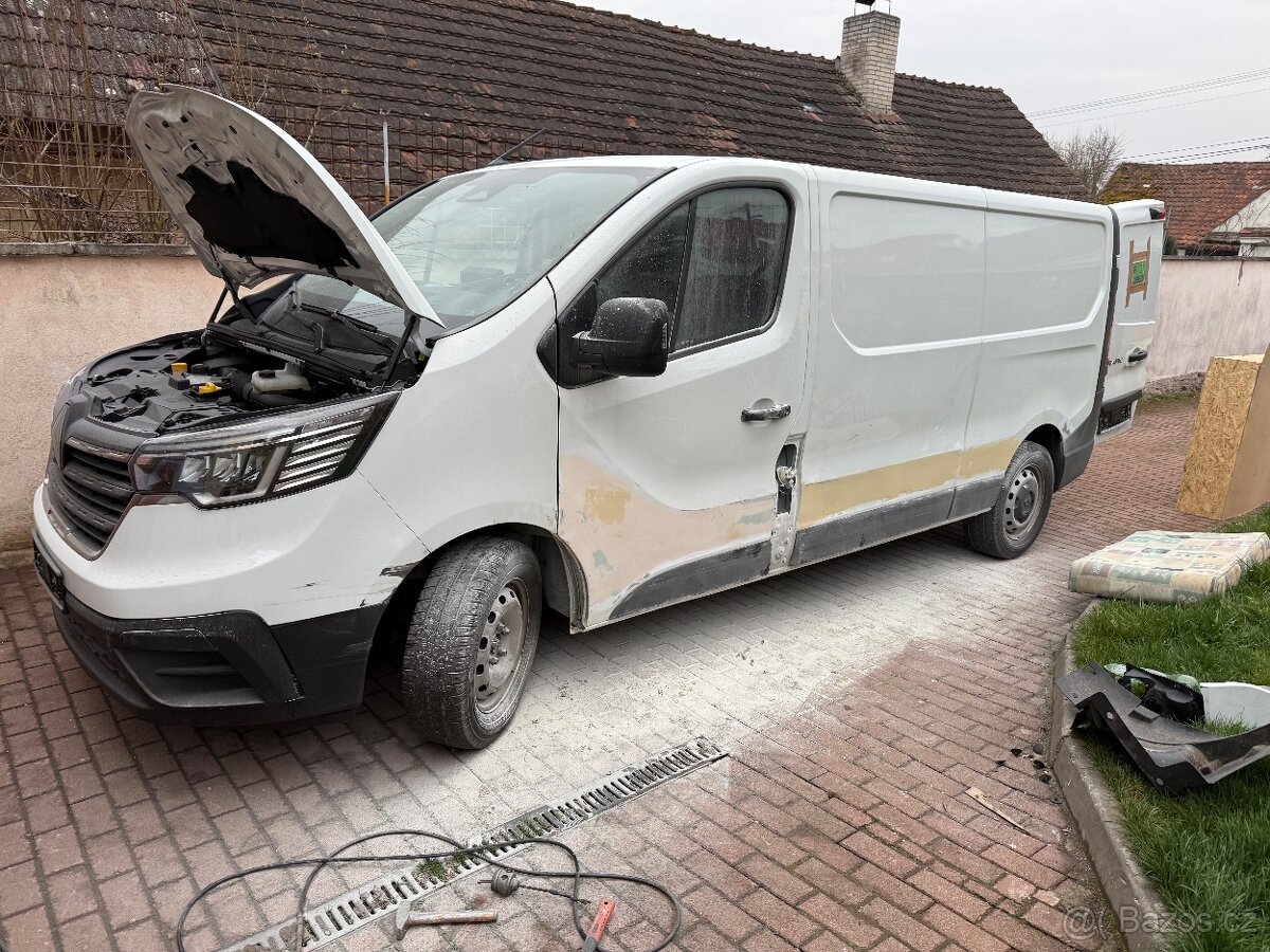 Renault Trafic 2.0 L2 H1 - 17