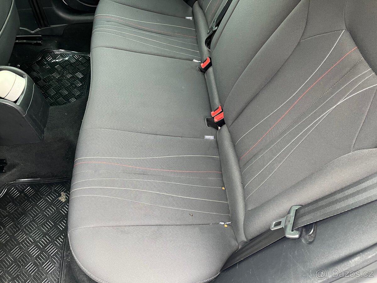 Seat Leon 1.2tsi rok 2012 77kw - 17