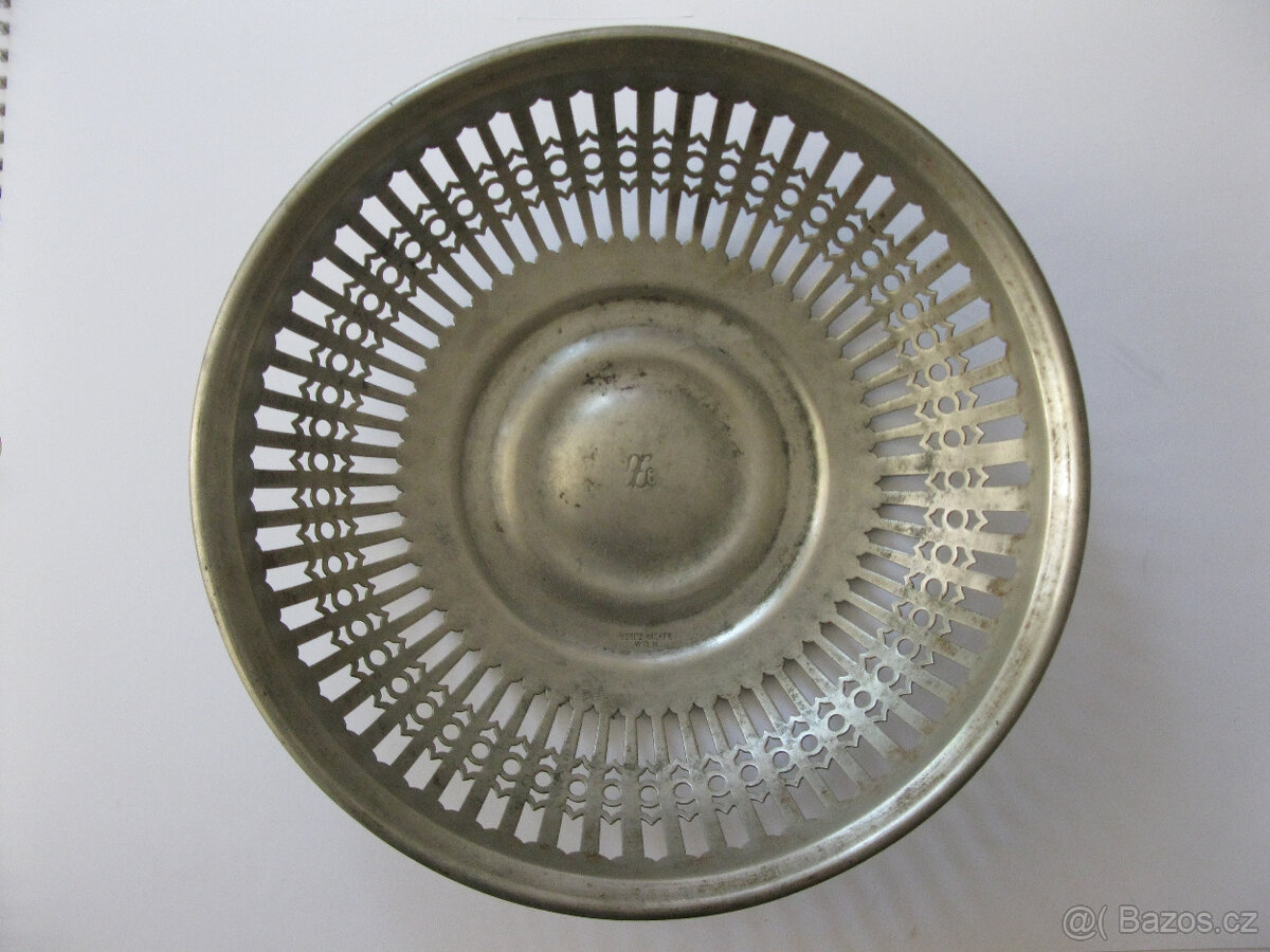 Retro hrníčky, srnka,,SOVY,staré lžičky a souprava z alpaky - 17