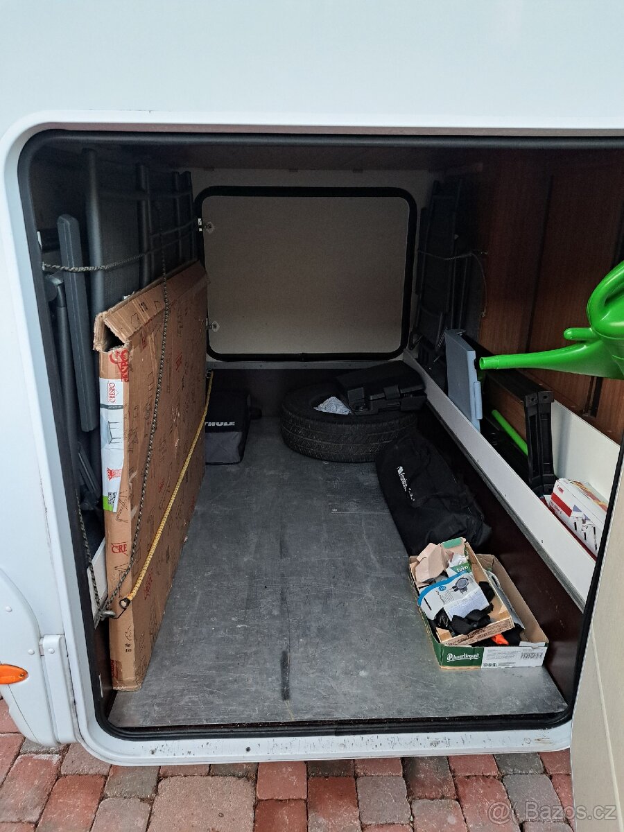 OBYTNÝ VŮZ CARADO A464, 2.3JTD, 2015 - 17