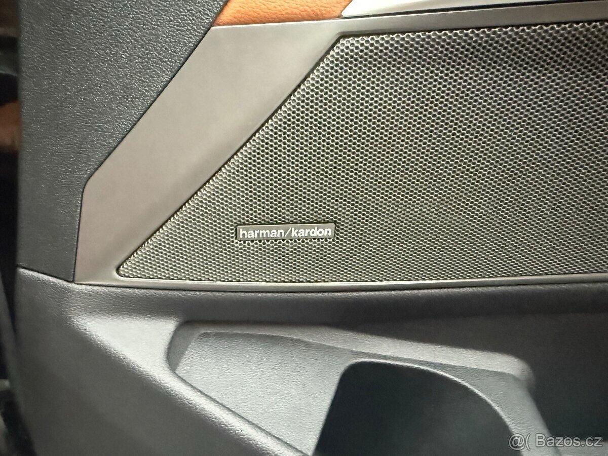 BMW 330i M-sport G20 xDrive LCI Aut, Benzín 190 kW DPH - 17