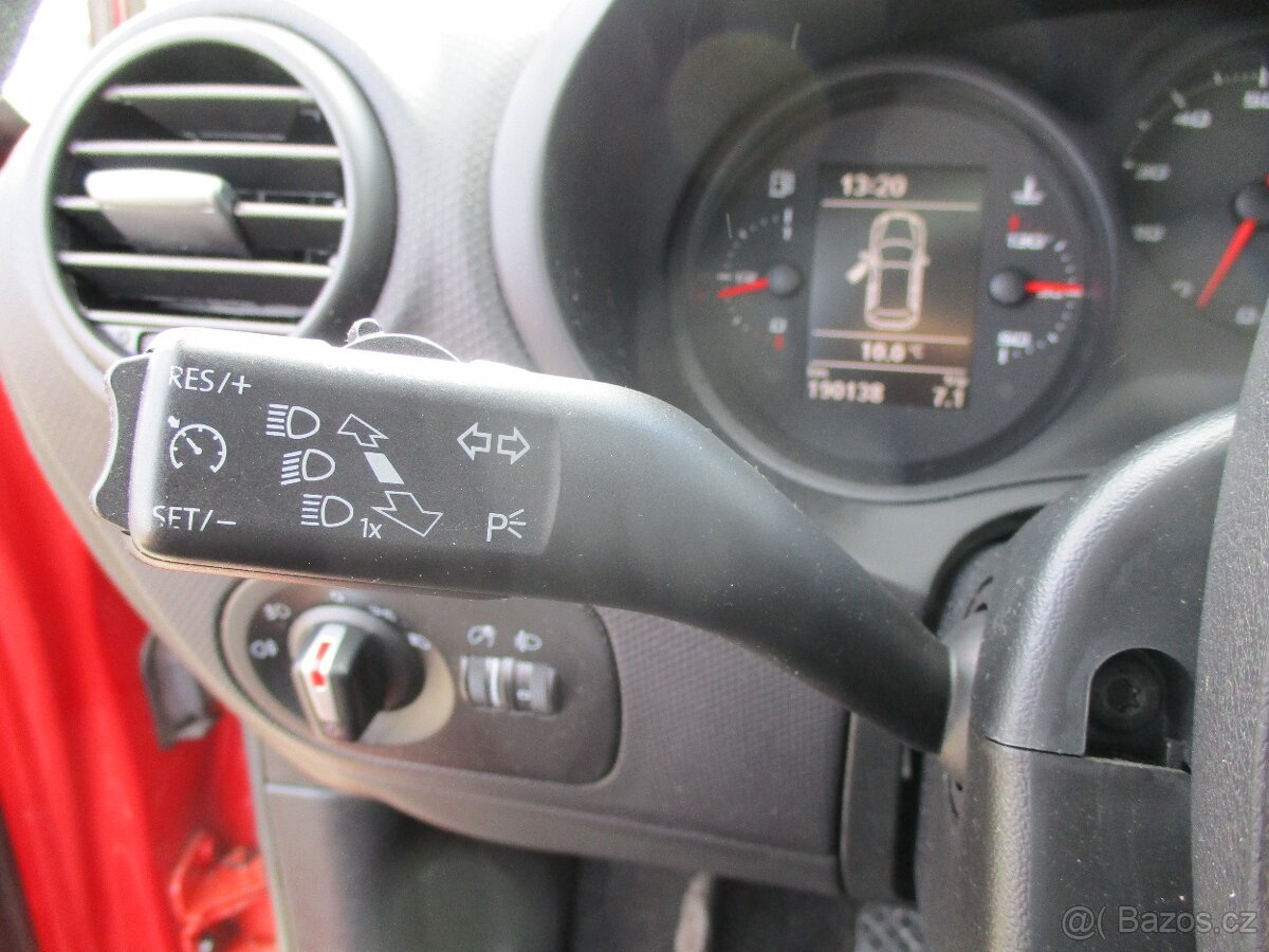 SEAT LEON 1,4 MPi 63kw KLIMA Euro5 2012 - 17