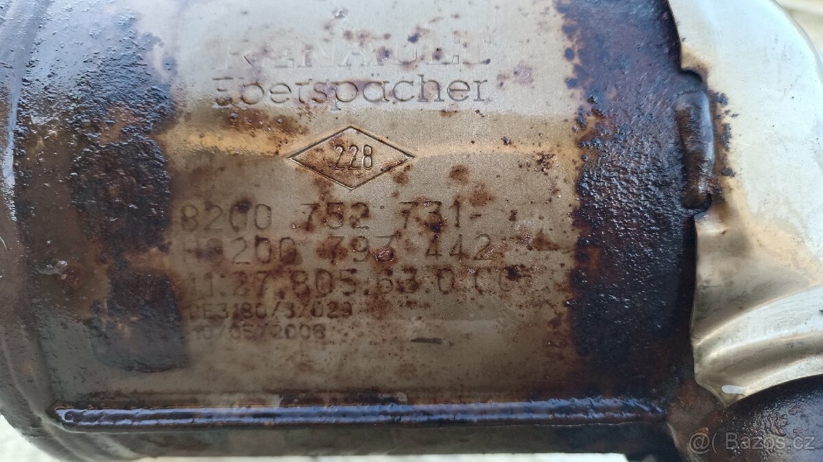 Dily z motoru Renault Trafic II 2.0dci 84kw 115ps 215tis - 17