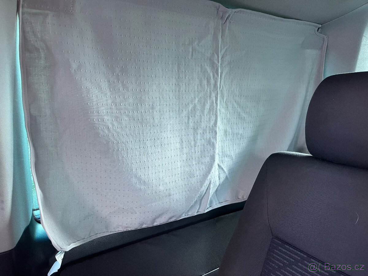 VW Multivan T5 2.0 TDI 103kW,rok 2010 - 17