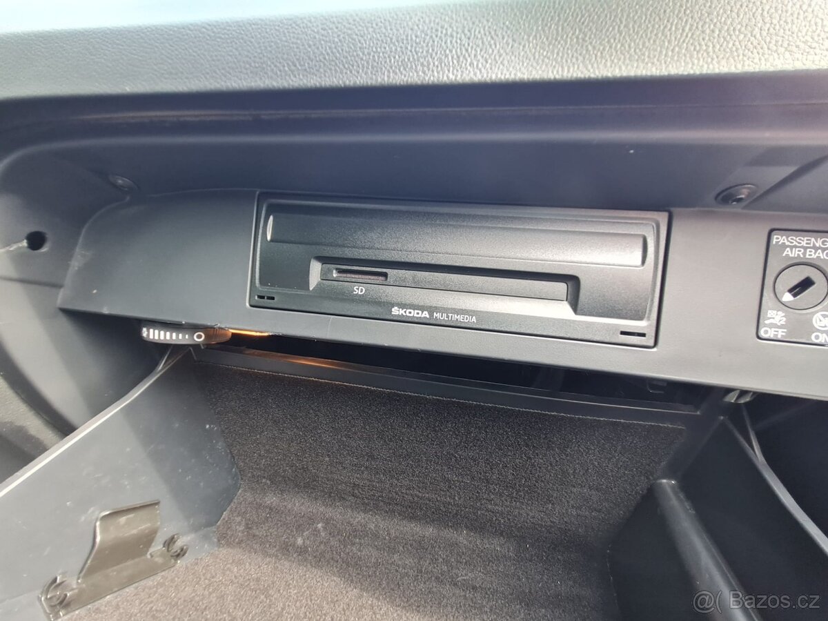 Škoda Octavia kombi, 1.6 TDI STYLE, 1. MAJITEL, DPH - 17