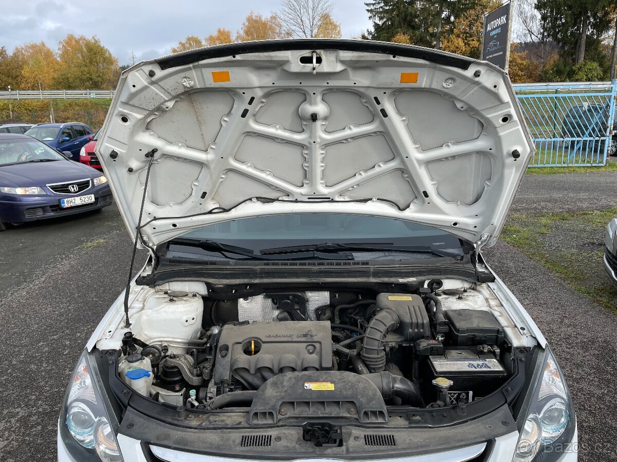 2010 Hyundai i30 1.4i kombi - 17