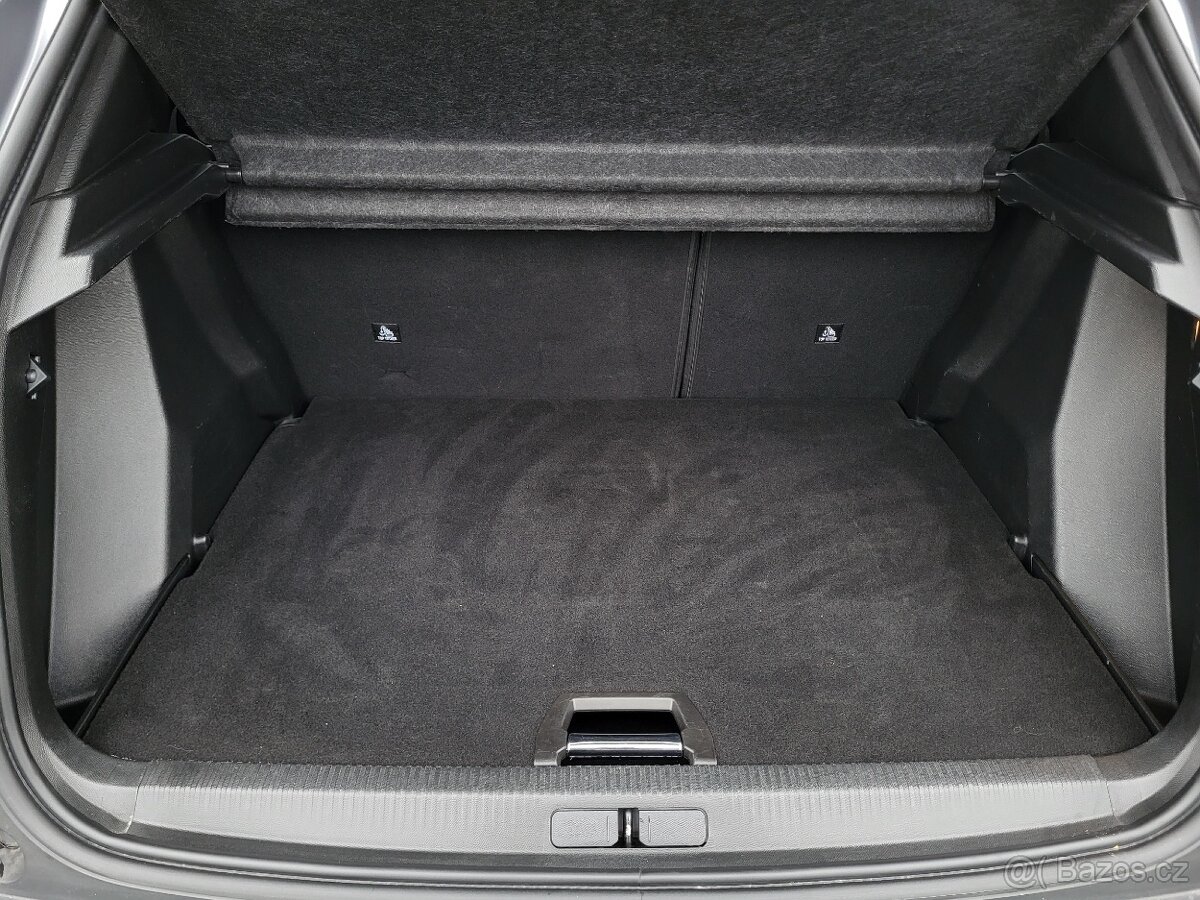 PEUGEOT 2008 1.2 PureTech 130k AUTOMAT - 17