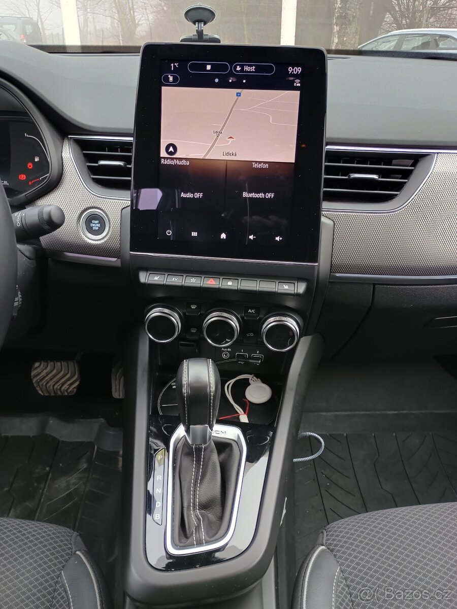 Renault Arkana Intens E-Tech 145 - pěkný stav - 17