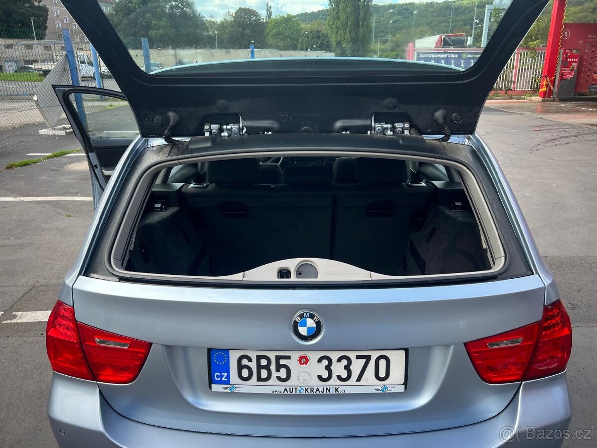 BMW 316i 1.6i 90kw, r.2009, serviska, klima, stk - 17