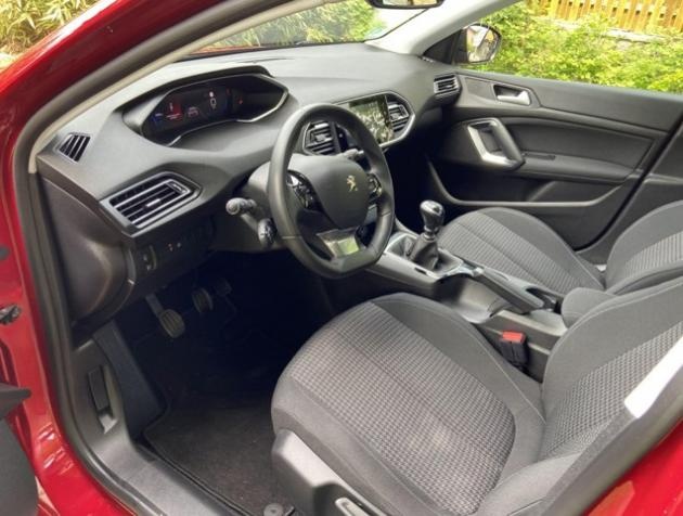 Peugeot 308 1.2PT 96kw ihned - 17