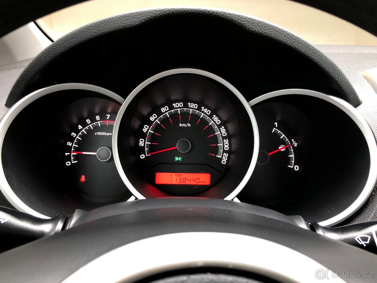 KIA VENGA 1.4 16V - 17