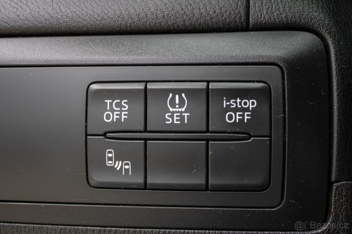 CX-5 , 2.2 Skyactiv-D AWD Attraction, 110kW, M6, - 17