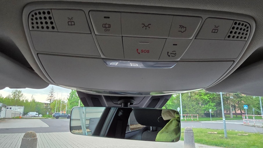 Mercedes-Benz E220 CDI T 4MATIC 143kW - 17