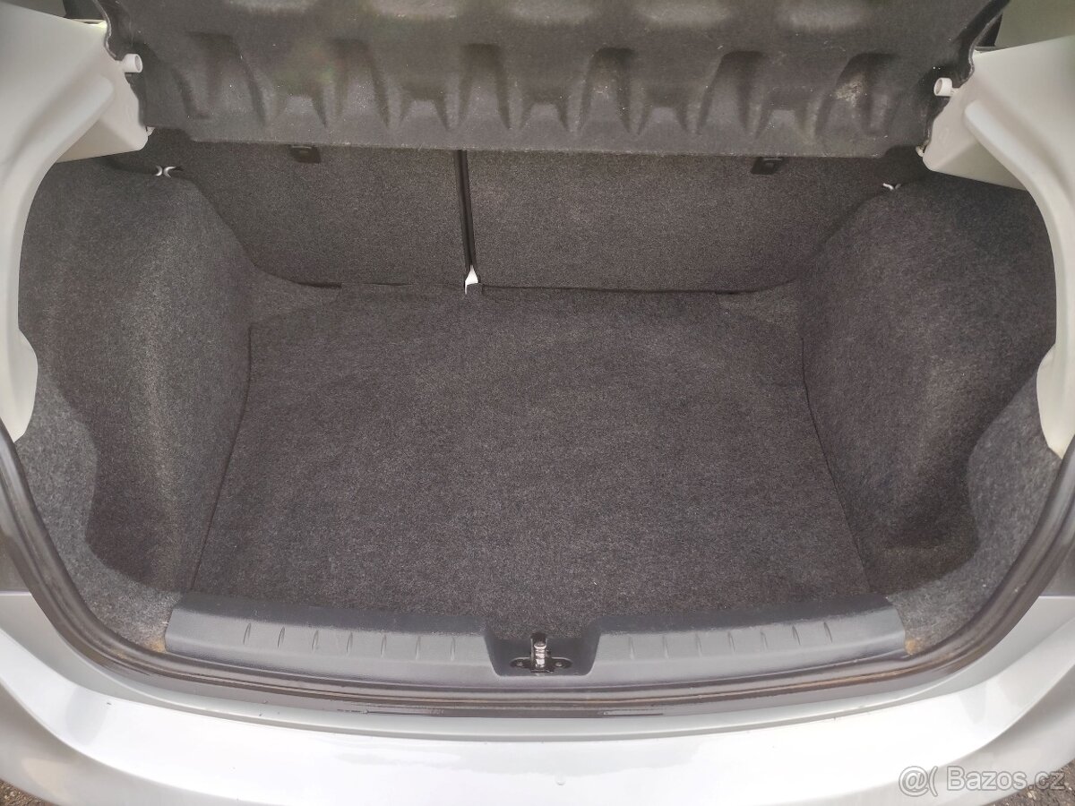 Seat Ibiza 1.6TDI.77kw.R.V.4/2014.STK Nová.Km 158 200 - 17