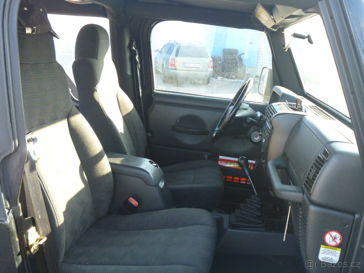 Jeep Wrangler 2.4i 105kW 4x4 HARDTOP - 17